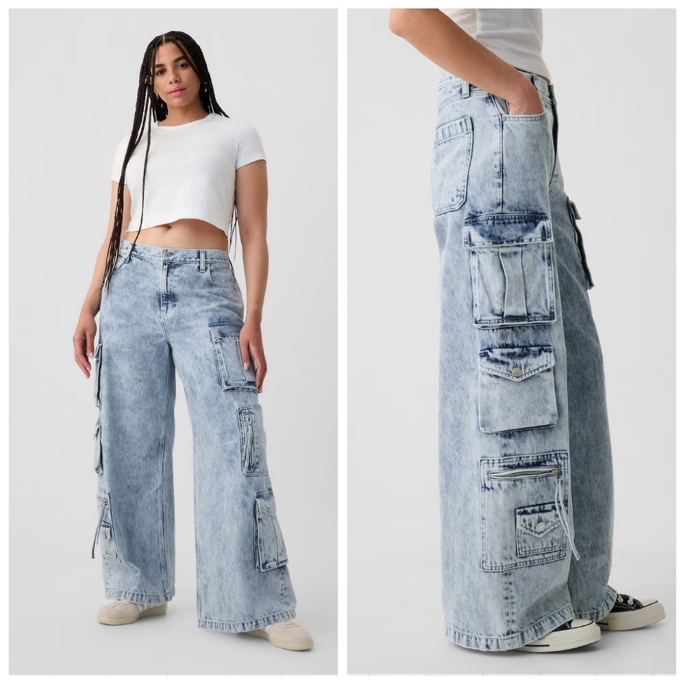Gap Mid Rise Cargo Baggy Jeans light indigo 29